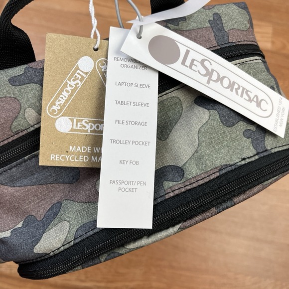 LeSportsac Montana Backpack Camo Removable Laptop Sleeve Insert NEW - Picture 12 of 13
